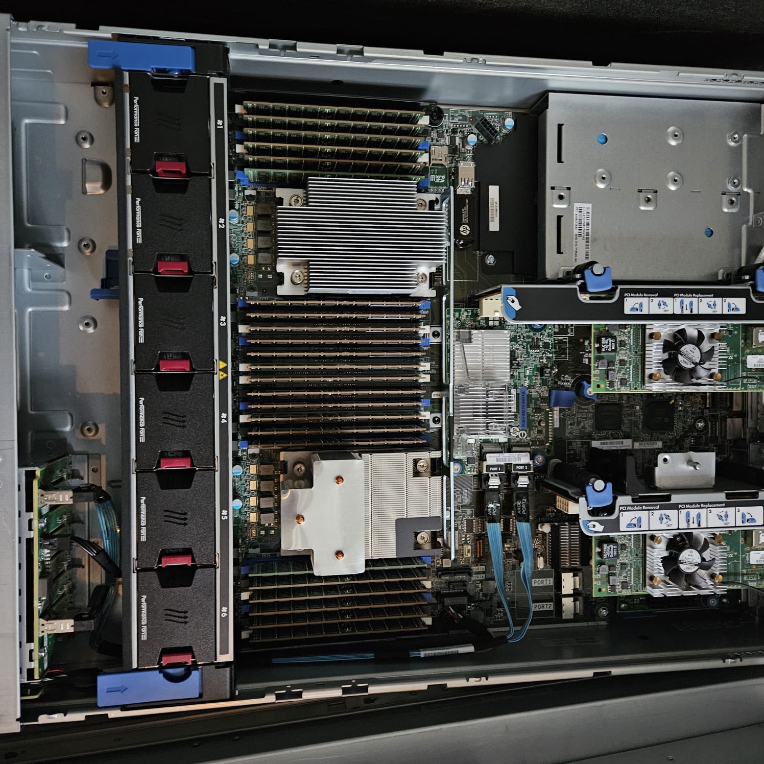 Geöffneter Server