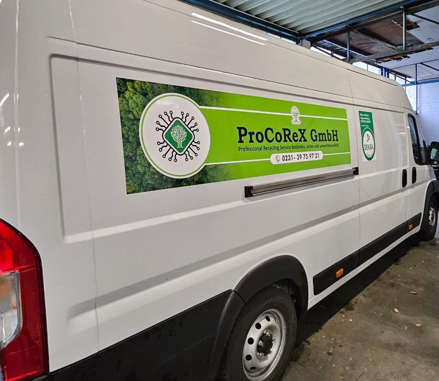 ProCoReX Transportfahrzeug für die IT-Abholung